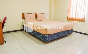 Grand Kembar Hotel Mitra Reddoorz
